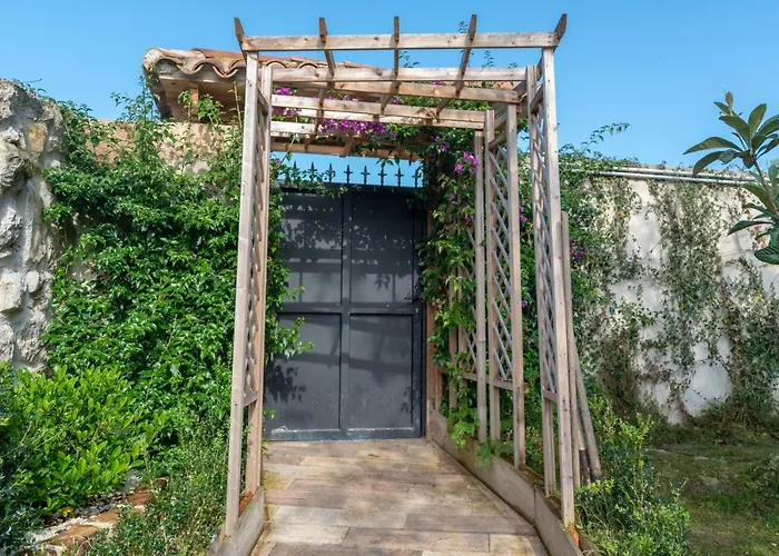 Jardines De Balmori